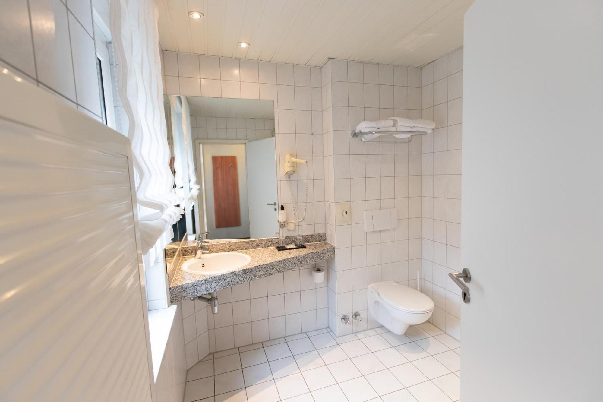 Hotel Gasthof Gose Ziegenhagen Exteriör bild